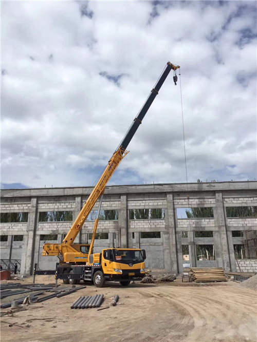 台前县吊装作业前会做设备检查吗？安全保障措施有哪些？