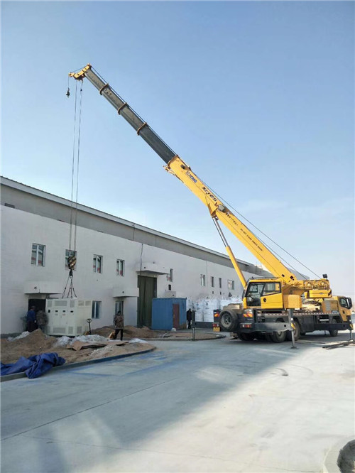 台前县“超载就喊停”—— 吊车的 “重量保镖” 技术